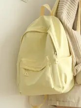 爽やかで使いやすいリュックサック【女子用・軽量・カジュアル・通学・旅行対応】