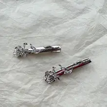刺付きバラの浮彫りヘアクリップ【上品で立体的なデザイン】