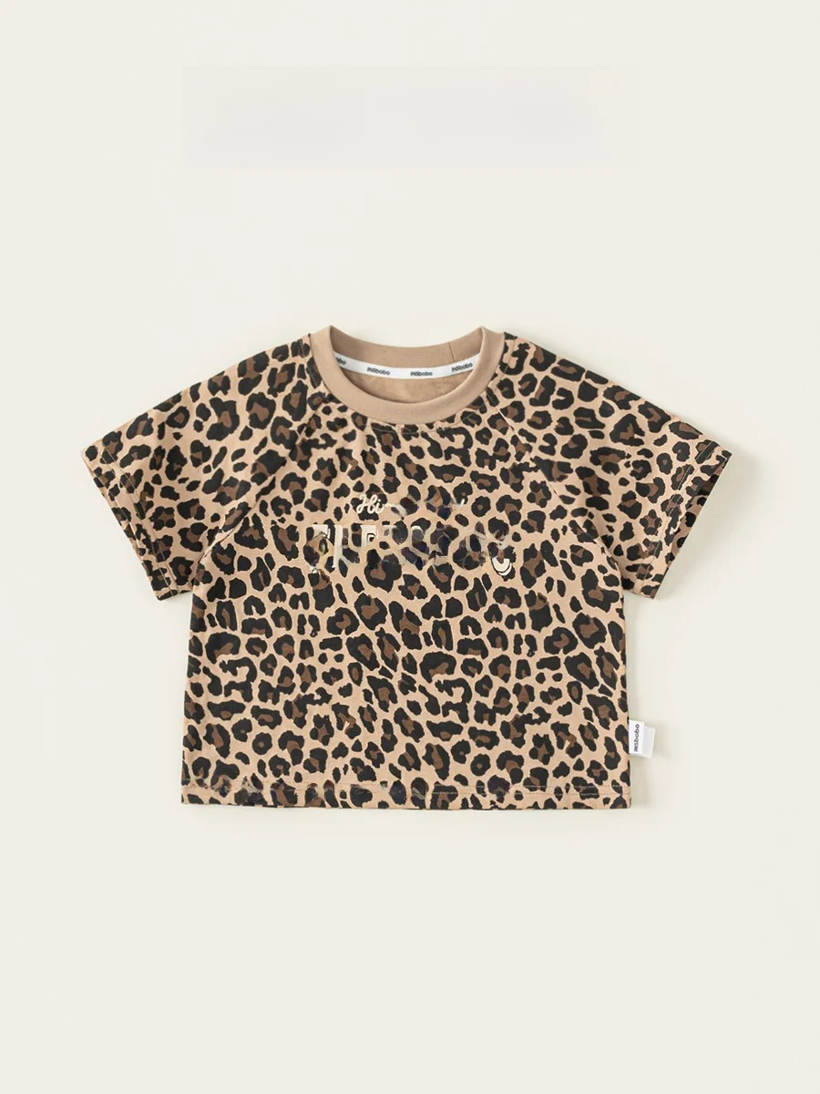 「tシャツ 小さい」はどうやって選ぶ？ヒョウ柄の子供用Tシャツが意外に解決する3つの理由