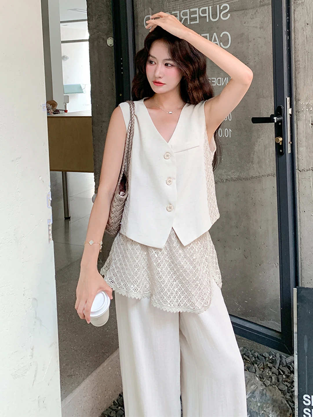 30代のシンプルファッションで失敗しない方法は？