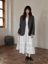 春にぴったりの独特なデザイン！深灰色のスーツジャケット【小柄向け・高級感あふれる仕立て】