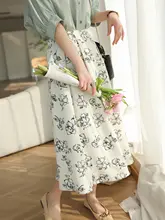 手描きのバラデザインハイウエストAラインスカート【春夏向け・ミディ丈・女性用】