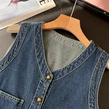 春の新作レトロデニムノースリーブベスト【Vネック・ボタン留め・重ね着対応】（セットアップ対応）