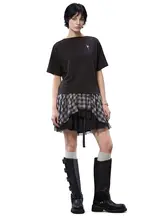 格子模様のチュール素材を使った女性用丸首短袖Tシャツ【甘くクールなデザイン】