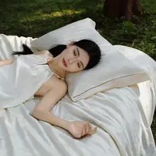 STARZHOME 水洗い可能な蚕絲夏用掛け布団【抗菌・極上の柔らかさ・涼感】