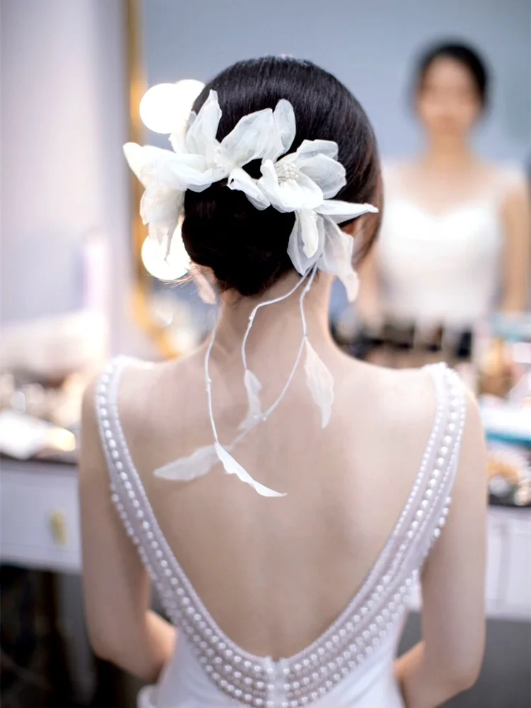 結婚式ショートヘアの魅力とは？厳選5選で自然で高級感のあるスタイルを実現する