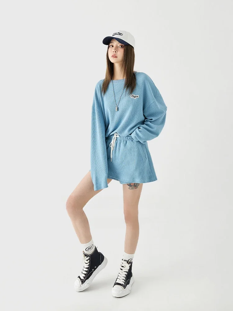 ワッフル生地のトレーナーとショートパンツセット【春秋用・女性向け】の実用性と選定基準