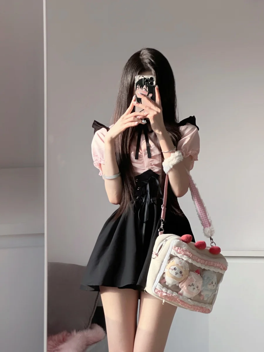 高校生デート服の選び方：黒とピンクのフレアドレスセットで夏のデートをスタイルアップ