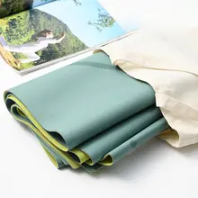防滑ゴム製の薄型折りたたみヨガマット【女性向け・携帯用・アウトドア用】