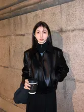 黒の翻領レトロPUレザーアウター【ゆったりフィット・バイクジャケット・ジッパー短丈】