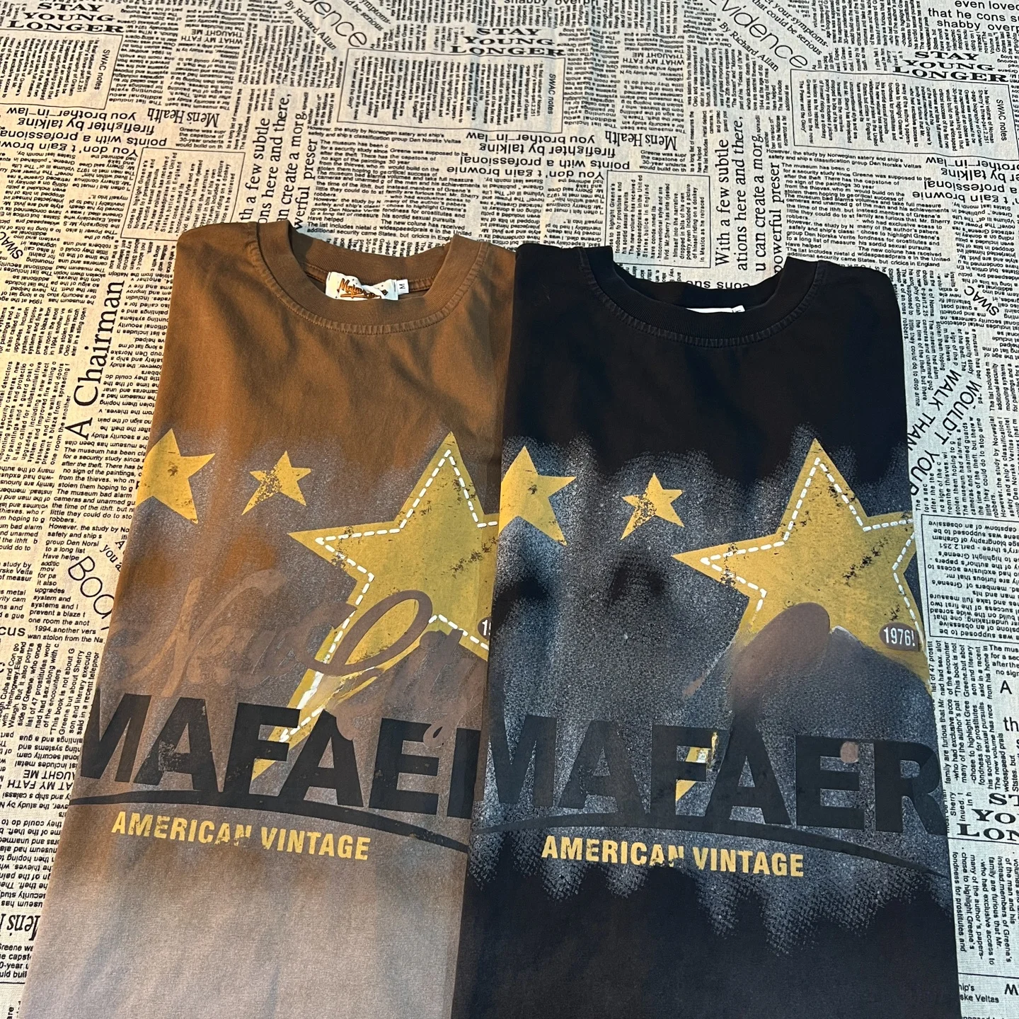 ロンティーTシャツを重ね着するなら、どうやって着る？そしてどんな色がおすすめか
