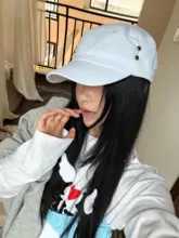 ブラックのベレー帽【レトロデザイン・スタッズ付き・ユニセックス】