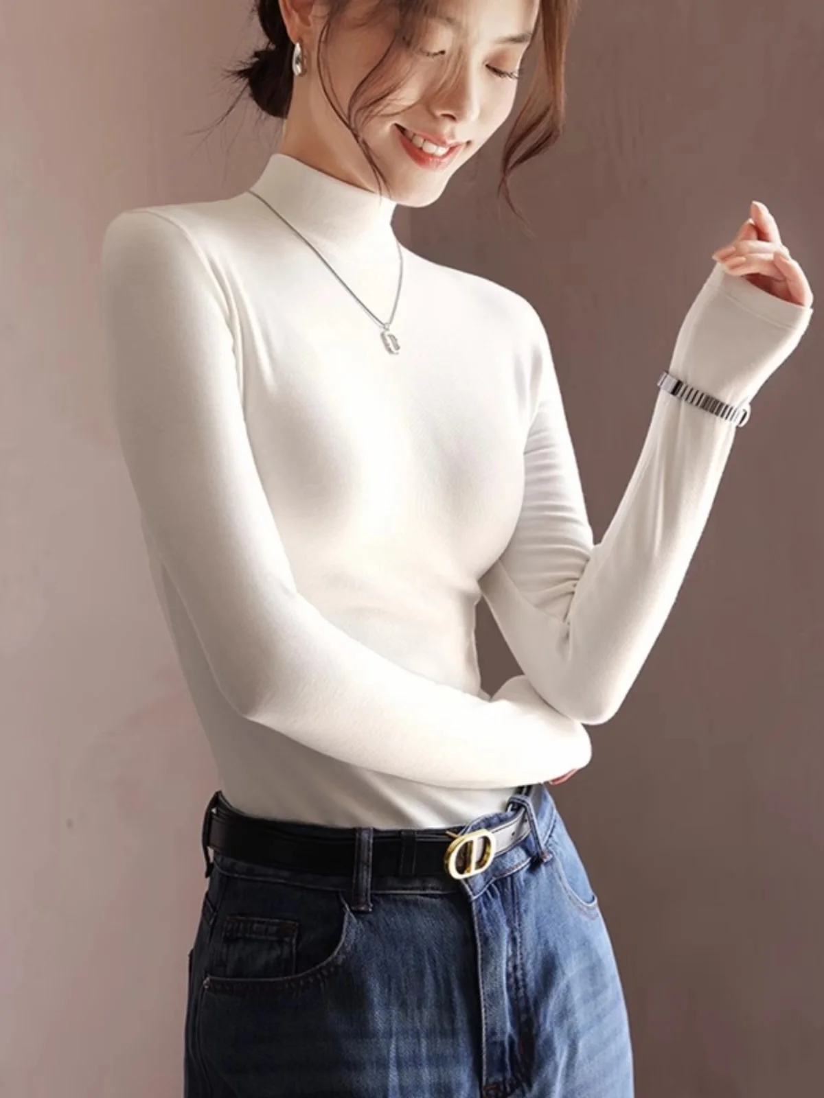 「Tシャツの下に着る長袖インナー」は、本当に何を選べばいいの？