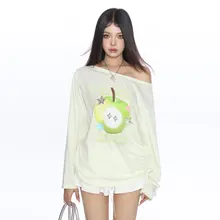 夏用 青リンゴプリントのオフショルダーロングスリーブTシャツ【極上の柔らかさ・薄手・UVカット】