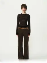 アンティーク調のコーデュロイストレッチカジュアルテーパードパンツ【ミドルウエスト・微フレア・秋冬用】