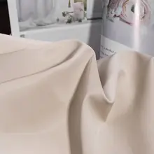 厚手の光沢感のあるレザー素材 ソフトPU生地