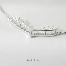 水晶付き鹿角デザインのロングネックレス【925純銀・クリスマス用・魅力的な装飾】