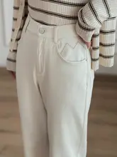 ホワイトデニムパンツ 通勤 使用シーン ライセール ハイウエスト ゆったり 9分 ストレート