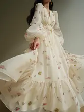 フレンチスタイルの花柄ロングドレス【春夏・大きなスカート・リゾートファッション】