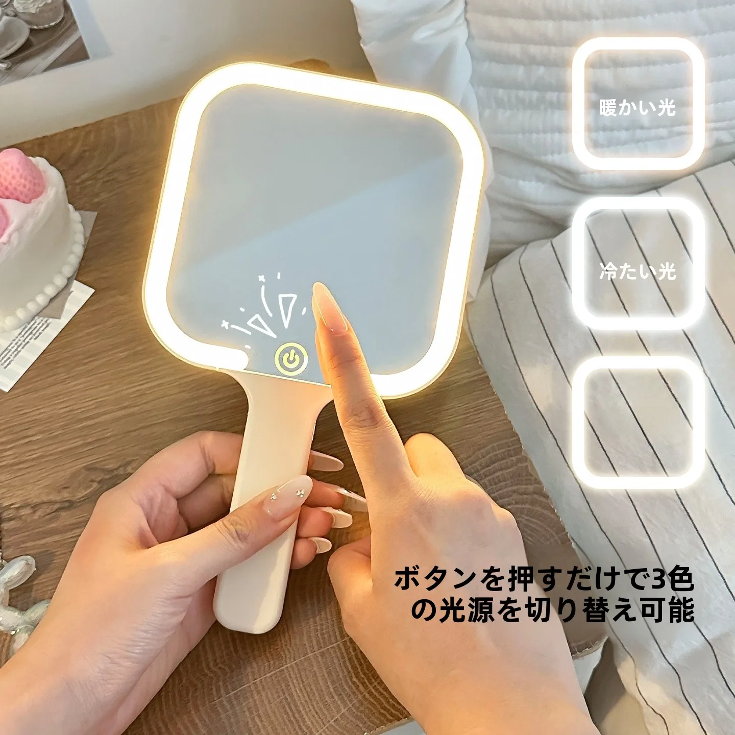 LED付きハンドミラー：外出補妆に最適な4Kウルトラクリアミラーの実用性と性能解析