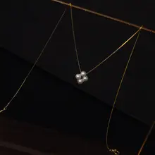 四葉のクローバーペンダントS925純銀ネックレス【小珠・シンプル・天然パール付き】