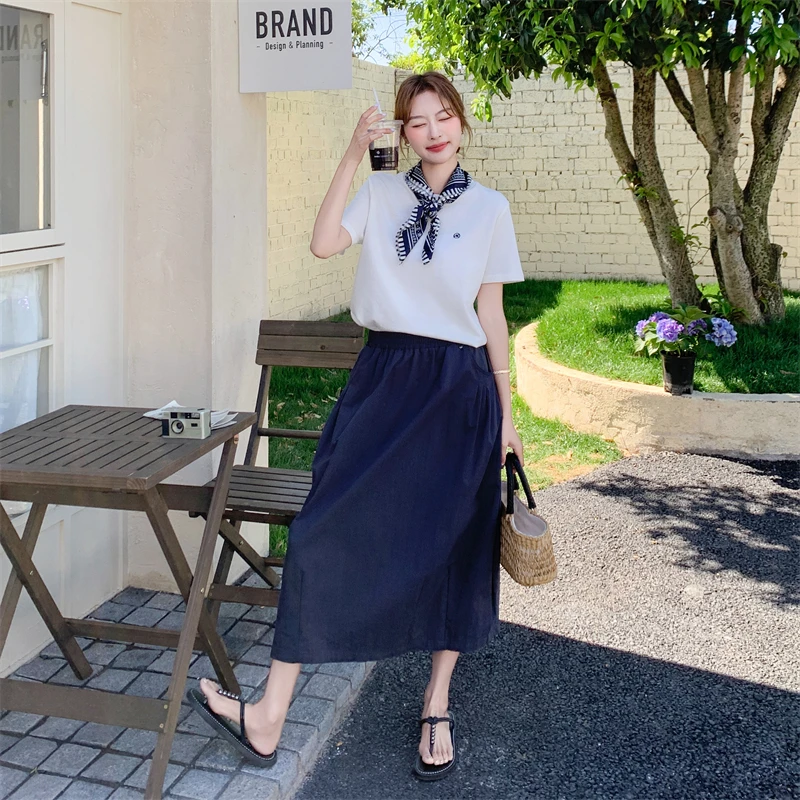 夏のコーデで失敗しないベスト選びは？半袖Tシャツとスカートのセットアップが解決する理由