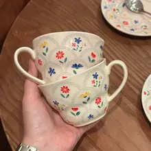 陶器製のマグカップ【小花デザイン・高級感ある復古スタイル・ギフトに最適】
