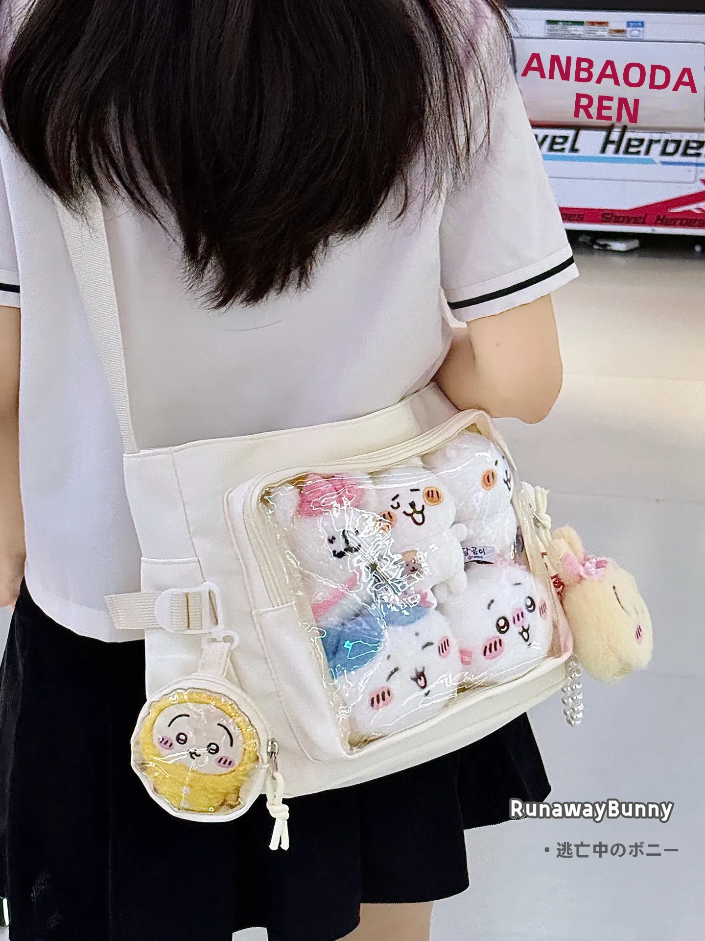 かるいかばんを選ぶべきタイミングは？実際の使い方と、なぜシンプルなトートバッグが今注目されているのか