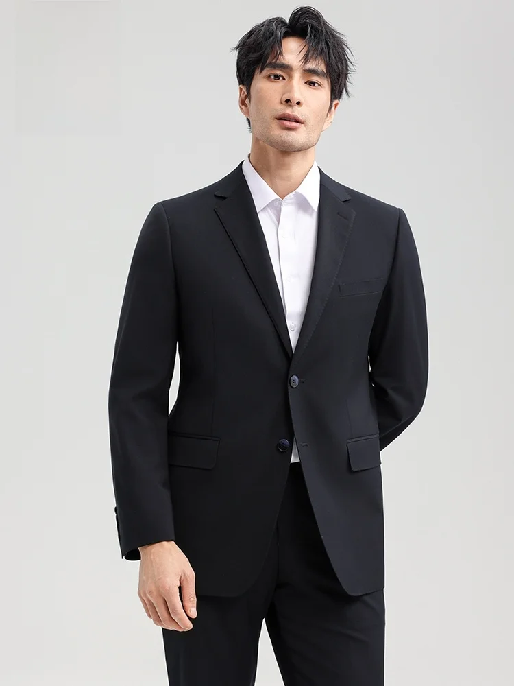 40代の通勤服でコスパと着心地のバランスを取るには？ビジネスカジュアルスーツの選び方を徹底解説
