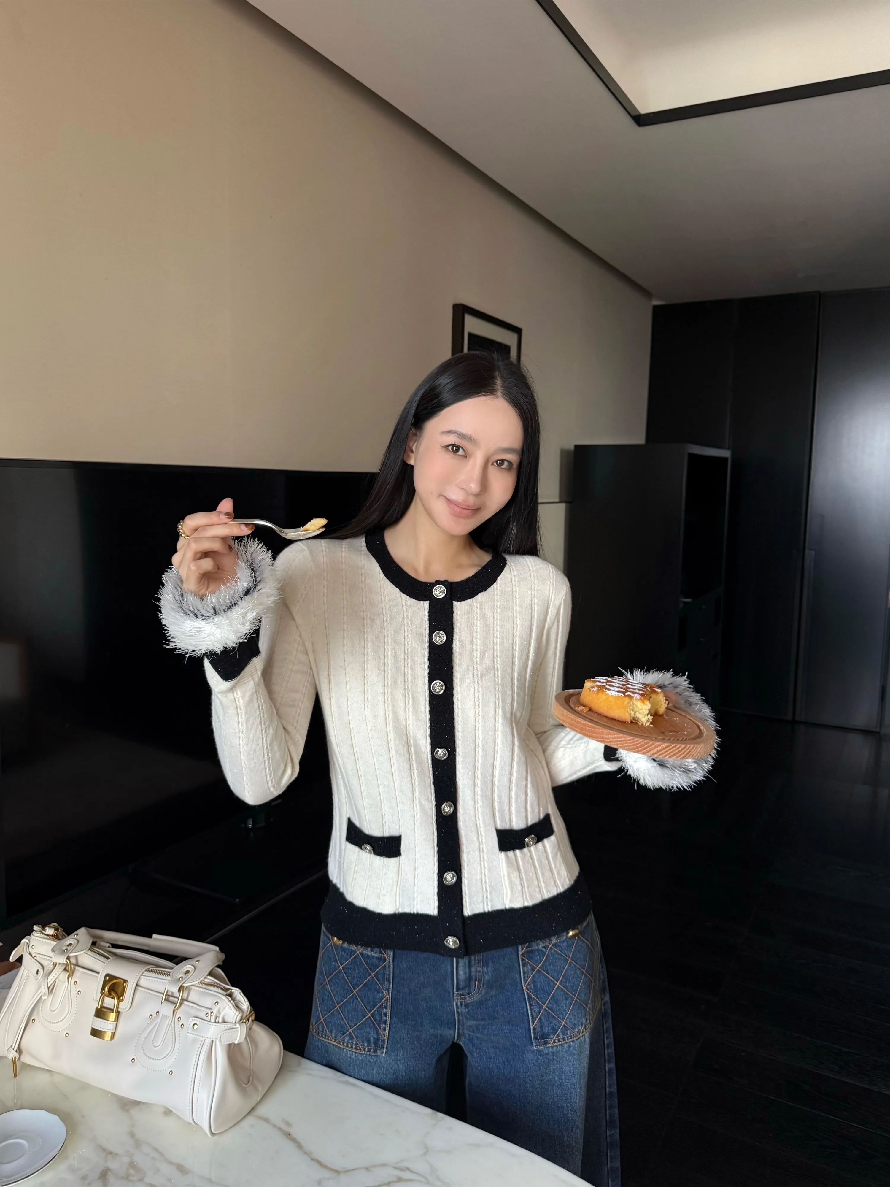 ニット ツイード は 本当に 暖かいか？そして どんな 着こなし方が おすすめか？