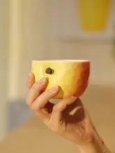 可愛いリンゴ型陶器カップ【家庭用・コーヒーカップ・プレゼント対応】