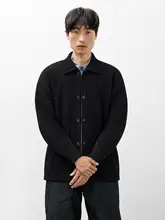 シンプルなデザインのプリーツ長袖シャツジャケット【カジュアルスタイル】