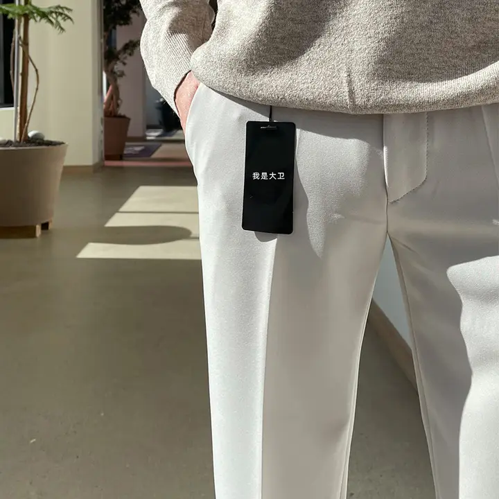 白灰色 ビジネスカジュアル メンズパンツ【ストレートフィット・軽量・通気性】