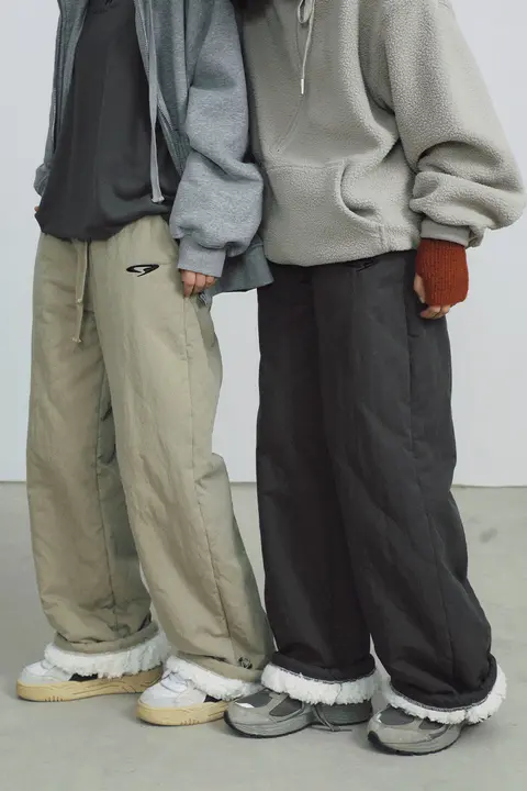 防寒保温オーバーサイズコットンパンツ【ストレート・ウィンドプルーフ・冬用・裾絞り対応】