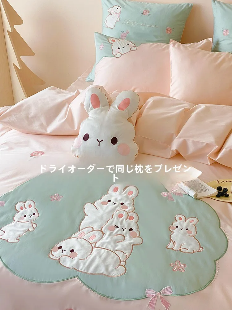 4歳の誕生日プレゼント 女の子 どう選ぶ？おもちゃより「かわいい」が勝る理由とは？