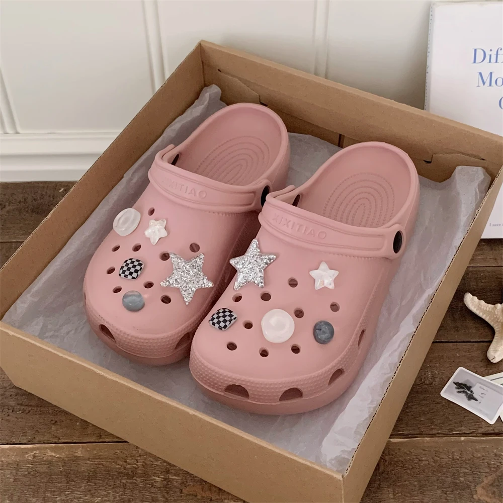 5月サンダルの選定ガイド：デザイン性と通気性を両立した「细细条」の夏用サンダル