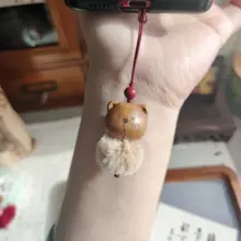 天然桃木の小熊スマホストラップ【毛足の長いぬいぐるみ・護身用・お守り】
