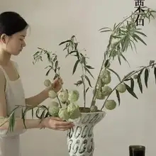 青瑶手描き陶器花瓶【フランス風・アートインテリア・彫刻デザイン】