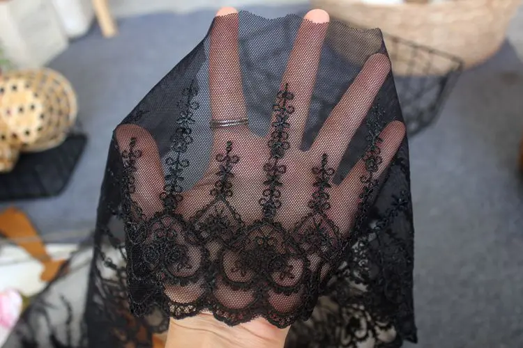 レース刺繍リボンの多用途性と実用性：DIYファッション装飾に最適な選択