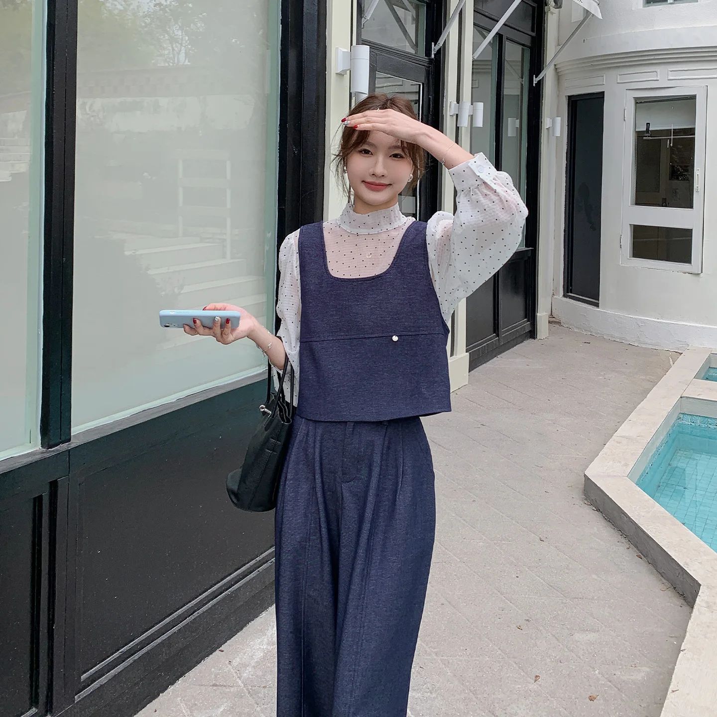 波点デザインのトップスとワイドパンツセット：自分に合う服装選びのための春秋対応フレンチスタイル
