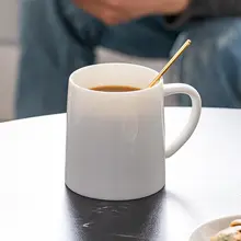 陶製マグカップ【スプーン付き・創意デザイン・ミルク用・電子レンジ対応】