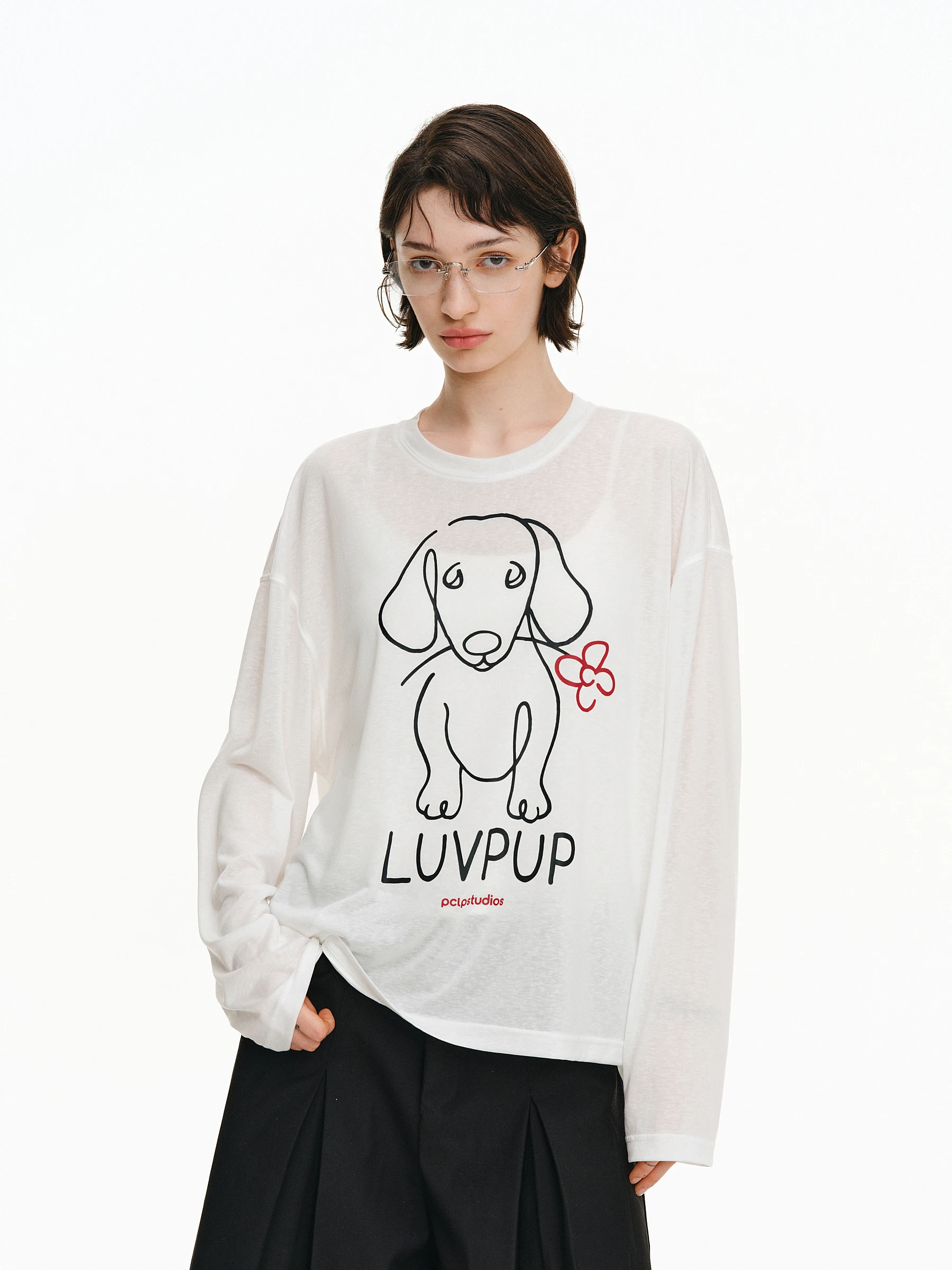 犬のデザイン長袖Tシャツ：PCLPブランドの春夏向け通気性スタイル