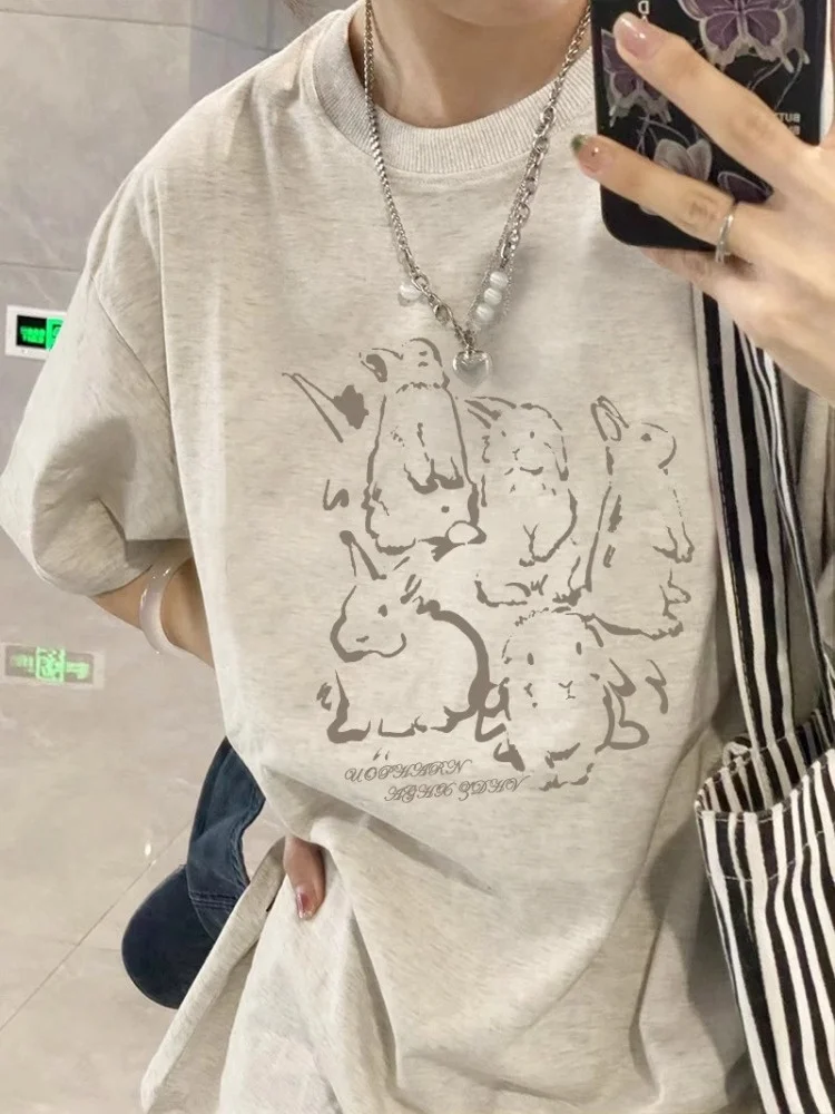 東京ストリートファッションで失敗しないTシャツは？