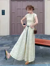 軽やかなニット半袖フラワープリントスカート【春夏用・エレガントデザイン・大人向け】（セットアップ対応）