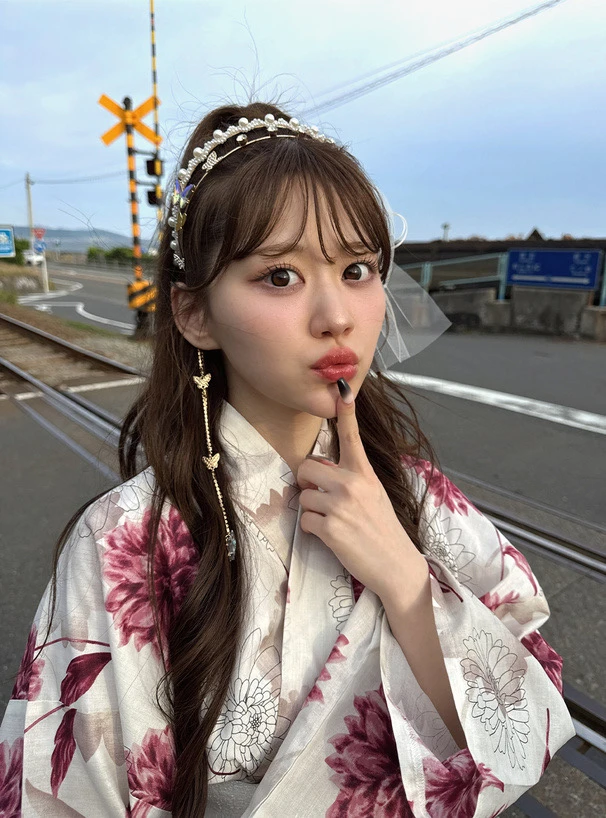 花火大会に着る女性の和服は、本当に「着やすい」ものを選ぶべき？