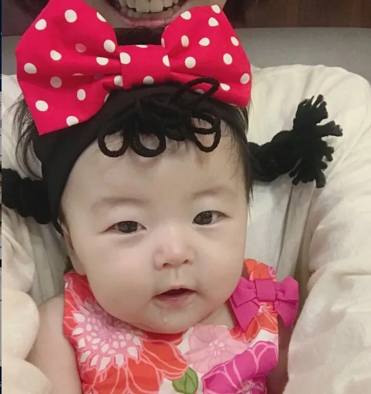 リボン付きエクステ風ヘアバンド：子供用オシャレアクセサリーの実用性と使い方