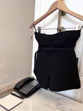 女性用ハイウエスト黒色スーツショートパンツ【ウエストベルト・フラワーバッドデザイン・スマートフィット】