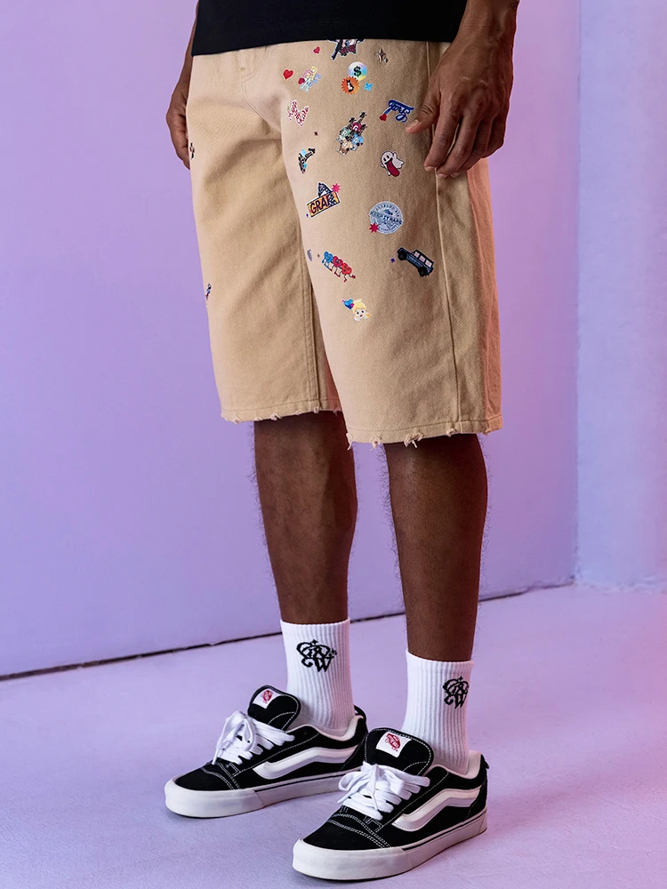 Y2Kファッションに合うパンツはどこに隠れているの？
