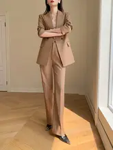 高級感ある女性用スーツ【秋冬用・カジュアルデザイン・上品なスタイル】（セットアップ対応）
