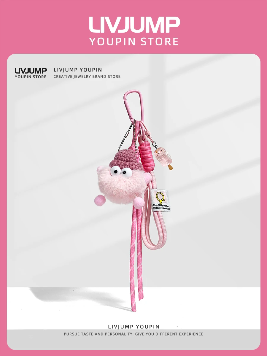 かわいいデザインの羊毛フェルトキャラクター吊り下げおもちゃ：手編みストラップタイプの実用性と使い方
